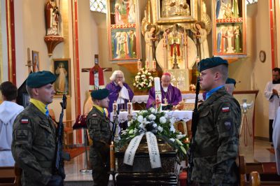 uroczystości pogrzebowe księdza prałata Edmunda Cisaka 40